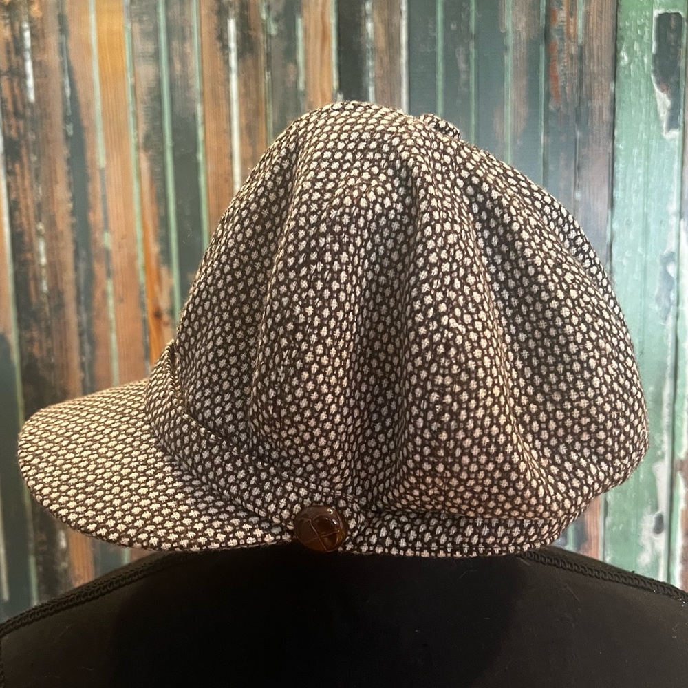 Brown Winter Crap; Great Condition - image 5